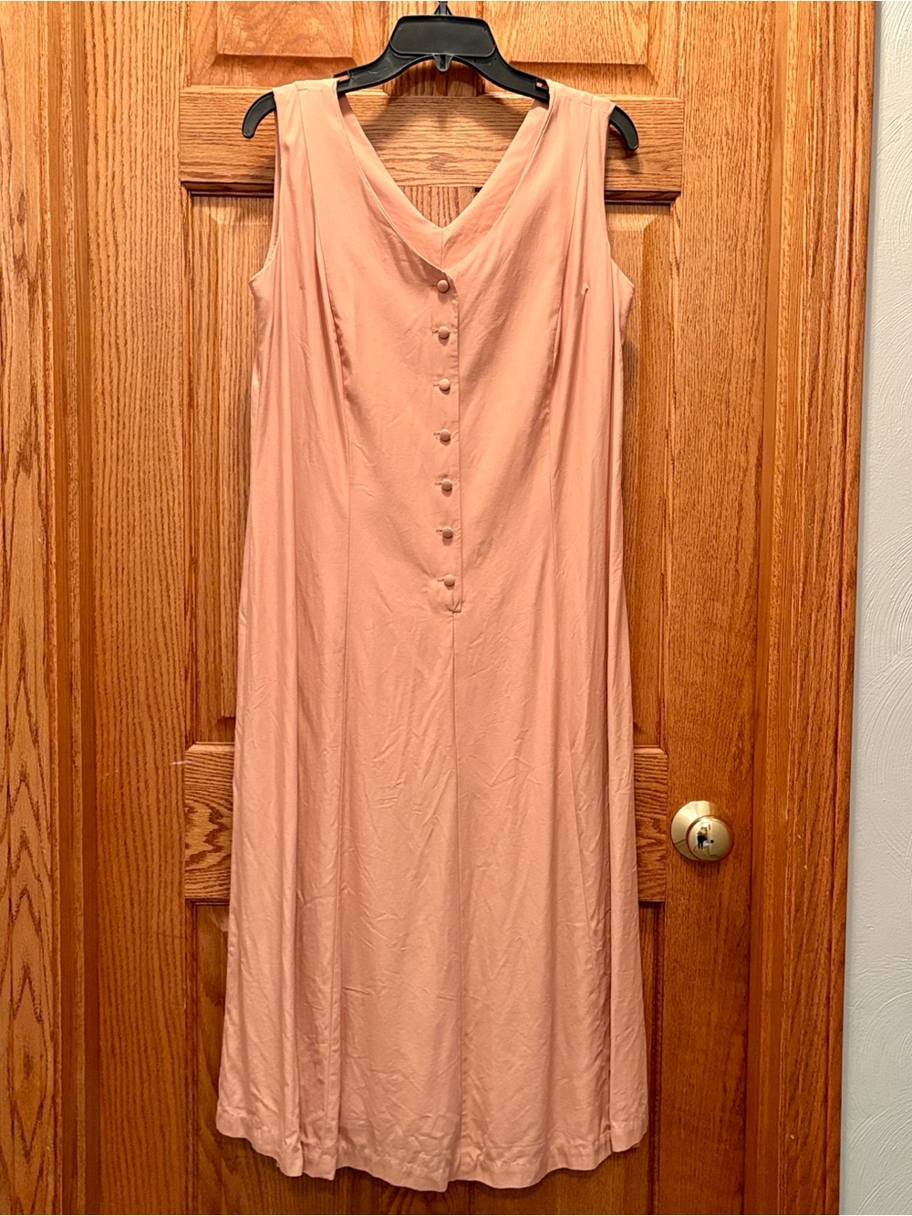 Sleeveless V-Neck Peach Button-Front Maxi Dress